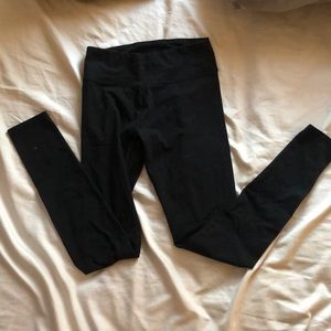 black aerie leggings